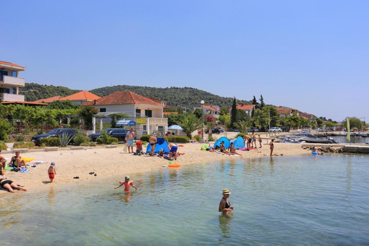 Seaside holiday house Poljica, Trogir - 5161 Marina Exterior foto